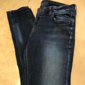 Zara medium rise jeans